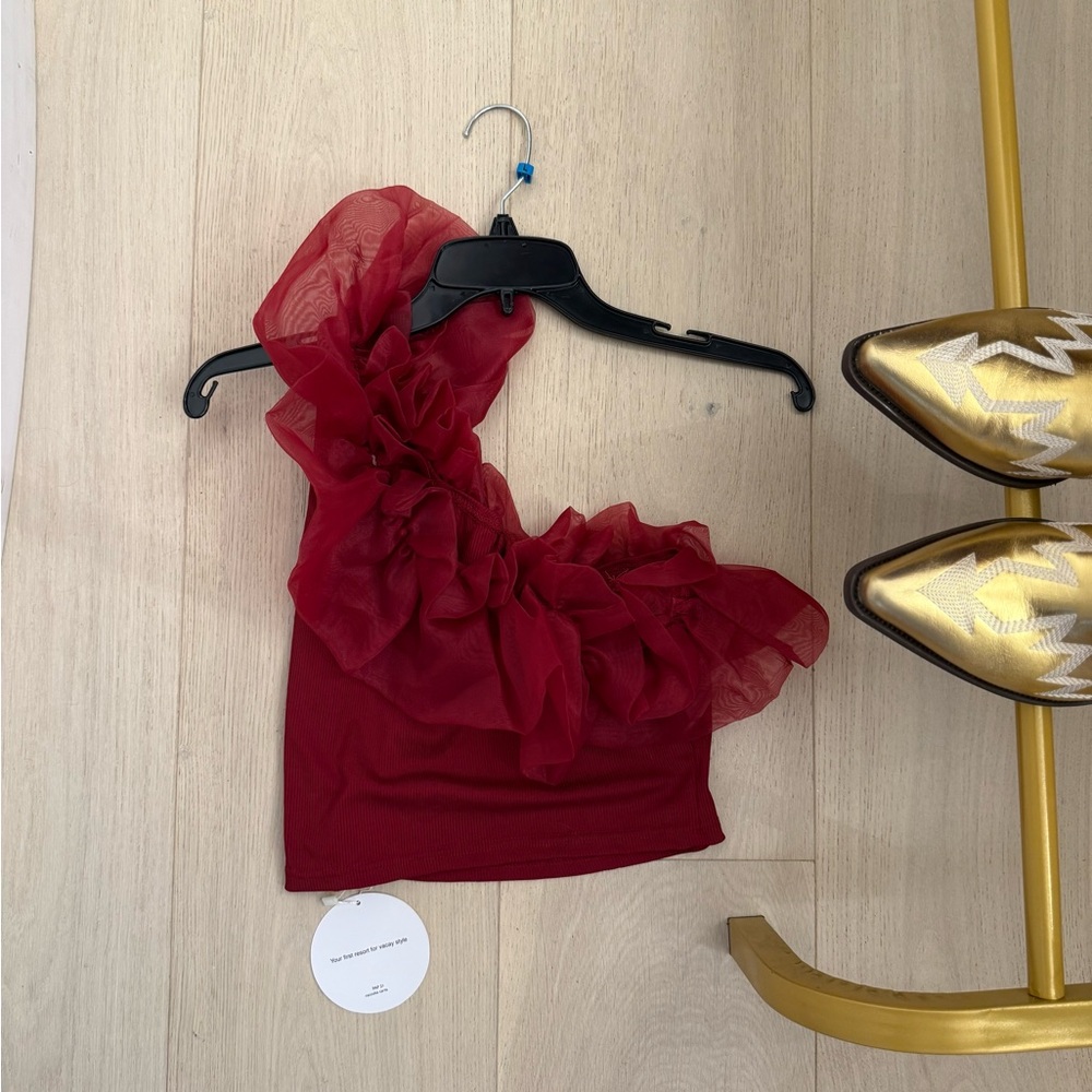 Ruffle One-Shoulder Burgandy Top